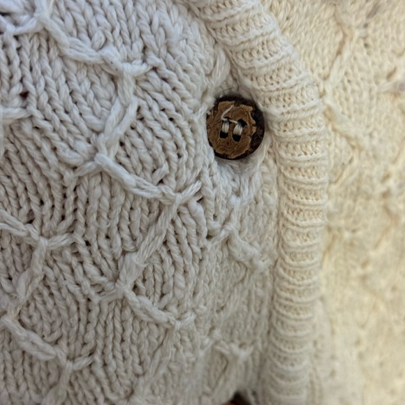 Vtg Women’s LL BEAN Academia Grandpacore Cream Knit Button-Up Vest Sz.M - Picture 5 of 6